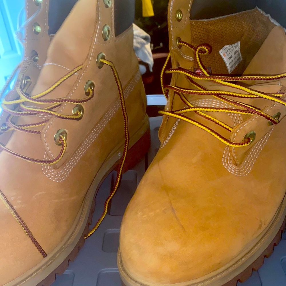 Tan timberlands